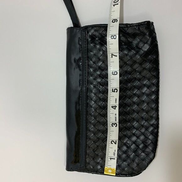 Fcuk French Connection UK Black Woven and Patent Clutch - Picture 8 of 8